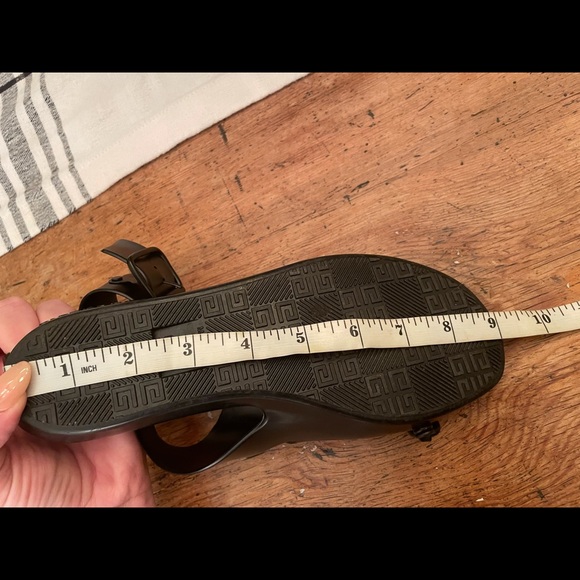 GIVENCHY Jelly Gladiator Sandals EU36/ US6 - Picture 13 of 13